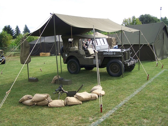 8e fête des véhicules militaires Veigy 2013