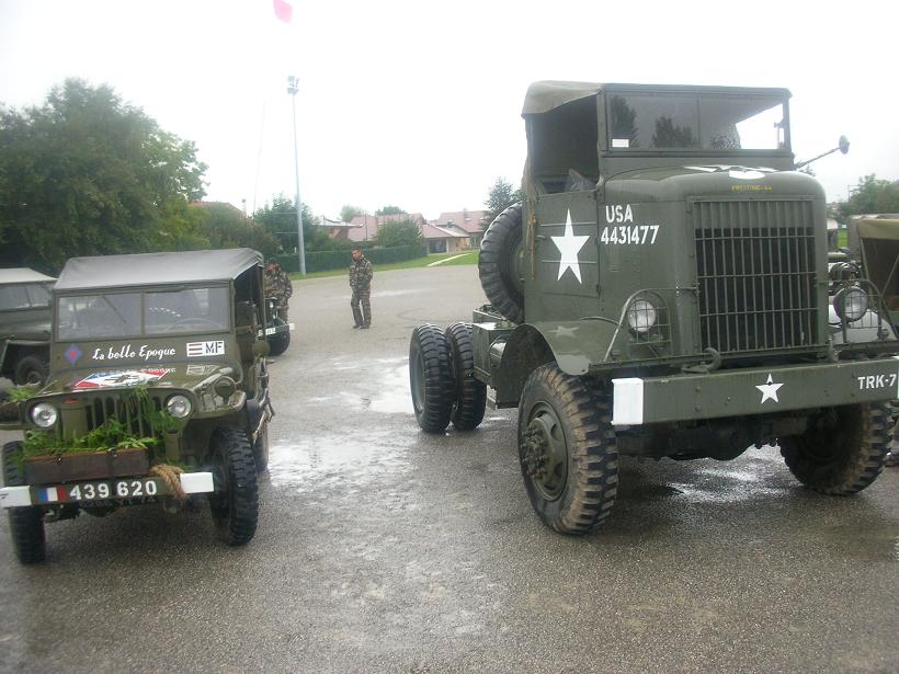 fete des vehicules militaires veigy-foncenex par l`AVM74 amicale des vehicules militaires de haute-savoie